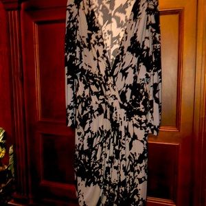 Black and Gary long sleeve dress size large 12